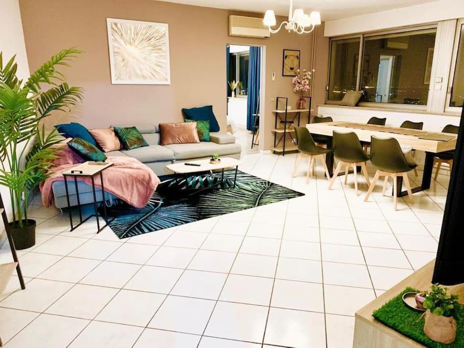 Apartamento Tour De L'Europe, En Plein Centre Avec Parking. Mulhouse Exterior foto